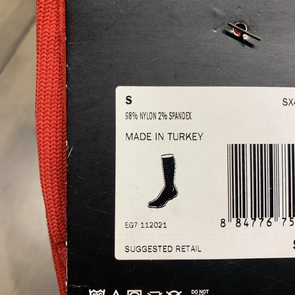 Nike Academy Knee High Soccer Socks Red Size YTH 3Y- 5Y New WT- (Womens Sz-4/6)